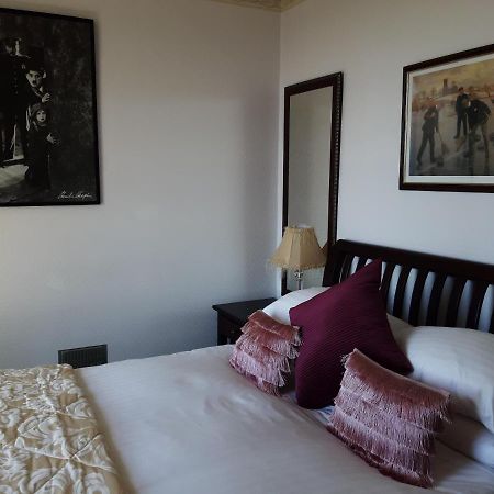 The Spindrift Guest House アンストラザー エクステリア 写真